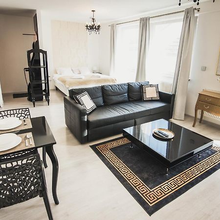 Zara Luxury Apartments The Absolute Center Of 질리나 외부 사진