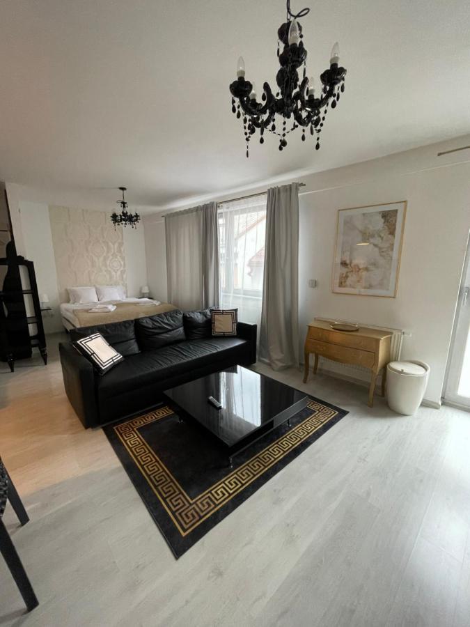 Zara Luxury Apartments The Absolute Center Of 질리나 외부 사진