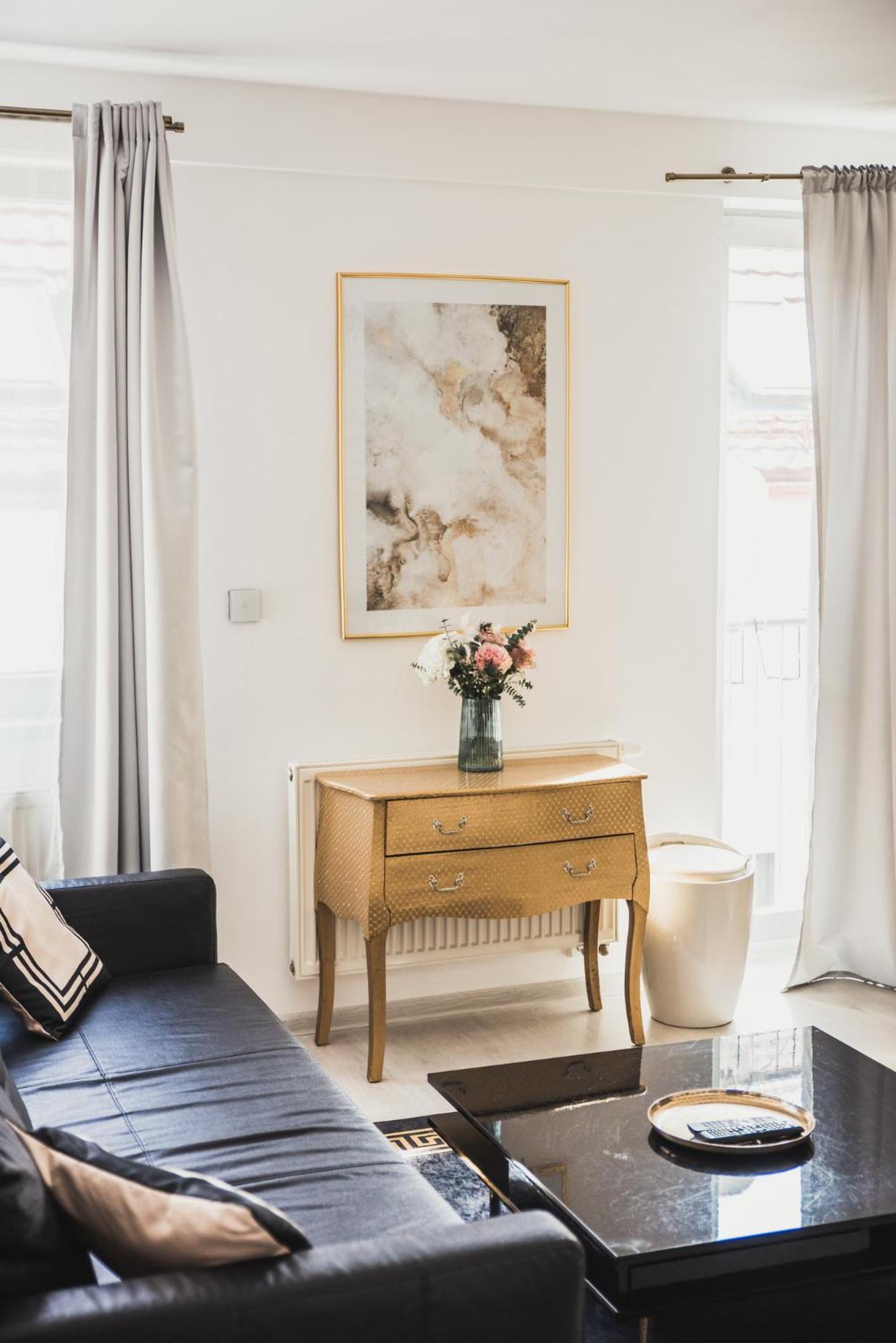 Zara Luxury Apartments The Absolute Center Of 질리나 외부 사진