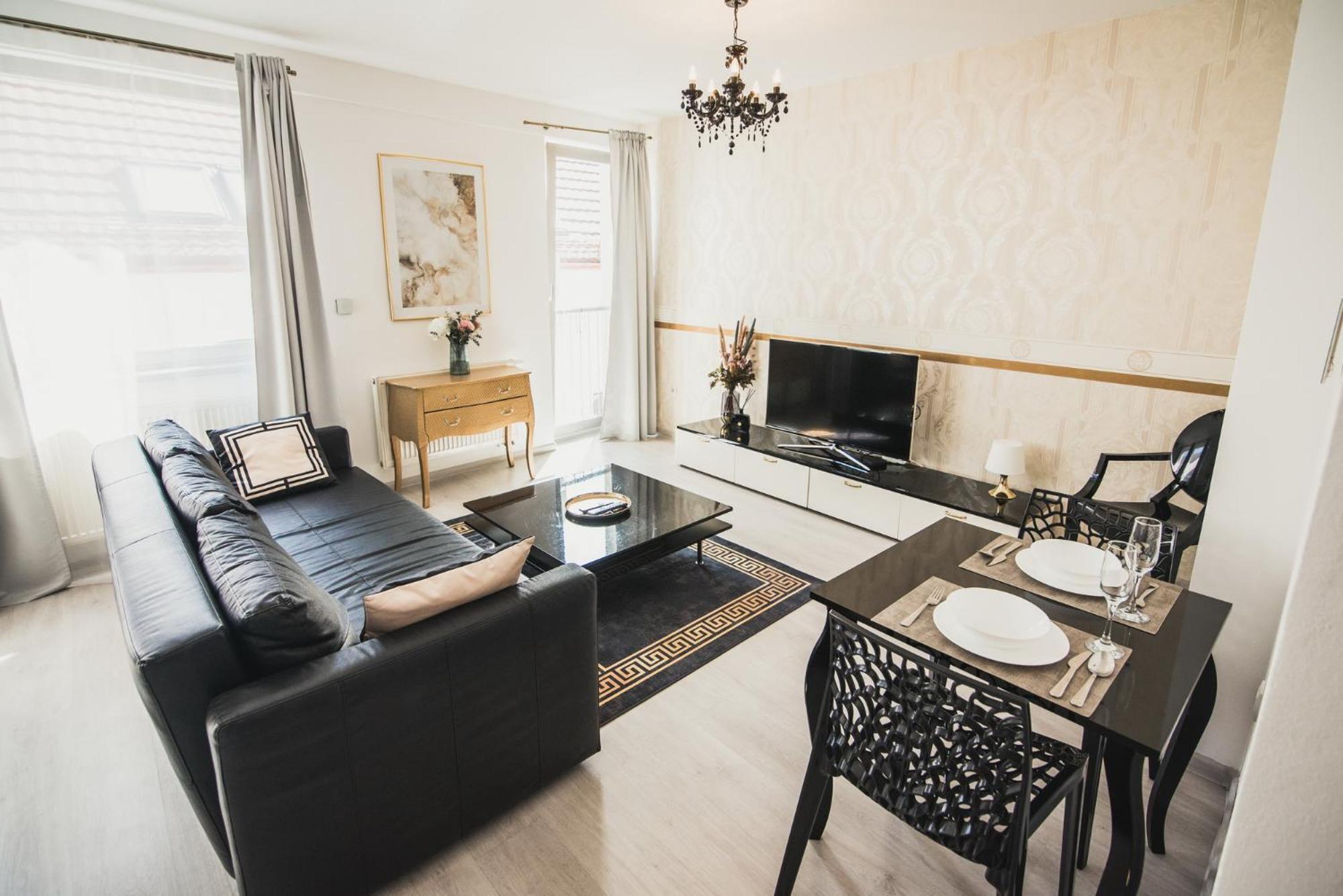 Zara Luxury Apartments The Absolute Center Of 질리나 외부 사진