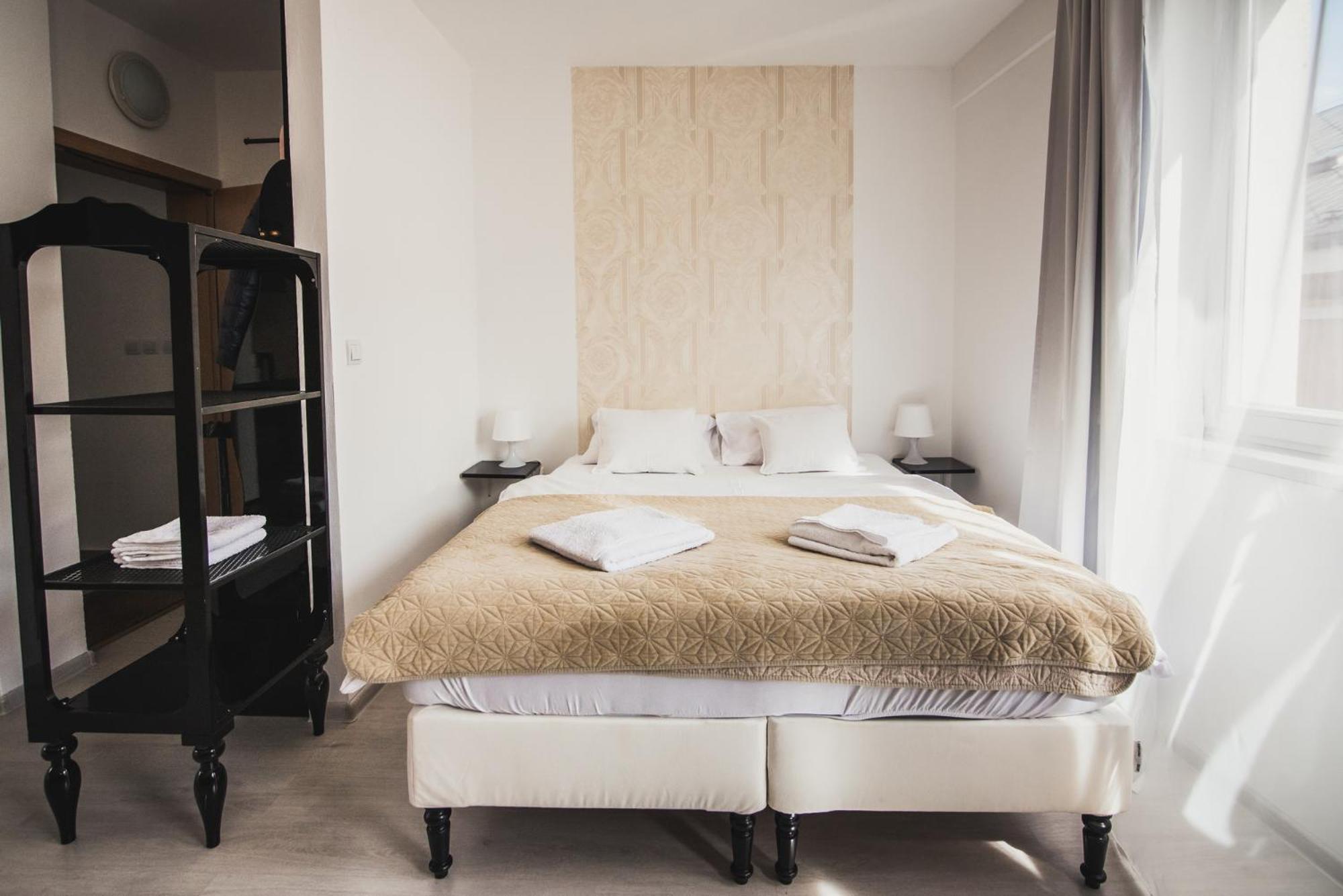 Zara Luxury Apartments The Absolute Center Of 질리나 외부 사진